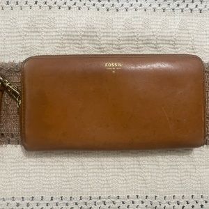 Fossil wallet
